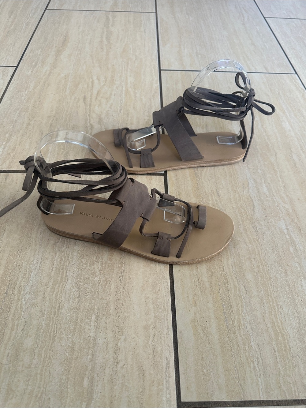 Valía Gabriel Brown Lace-Up Gladiator Leather Sandals Size 39